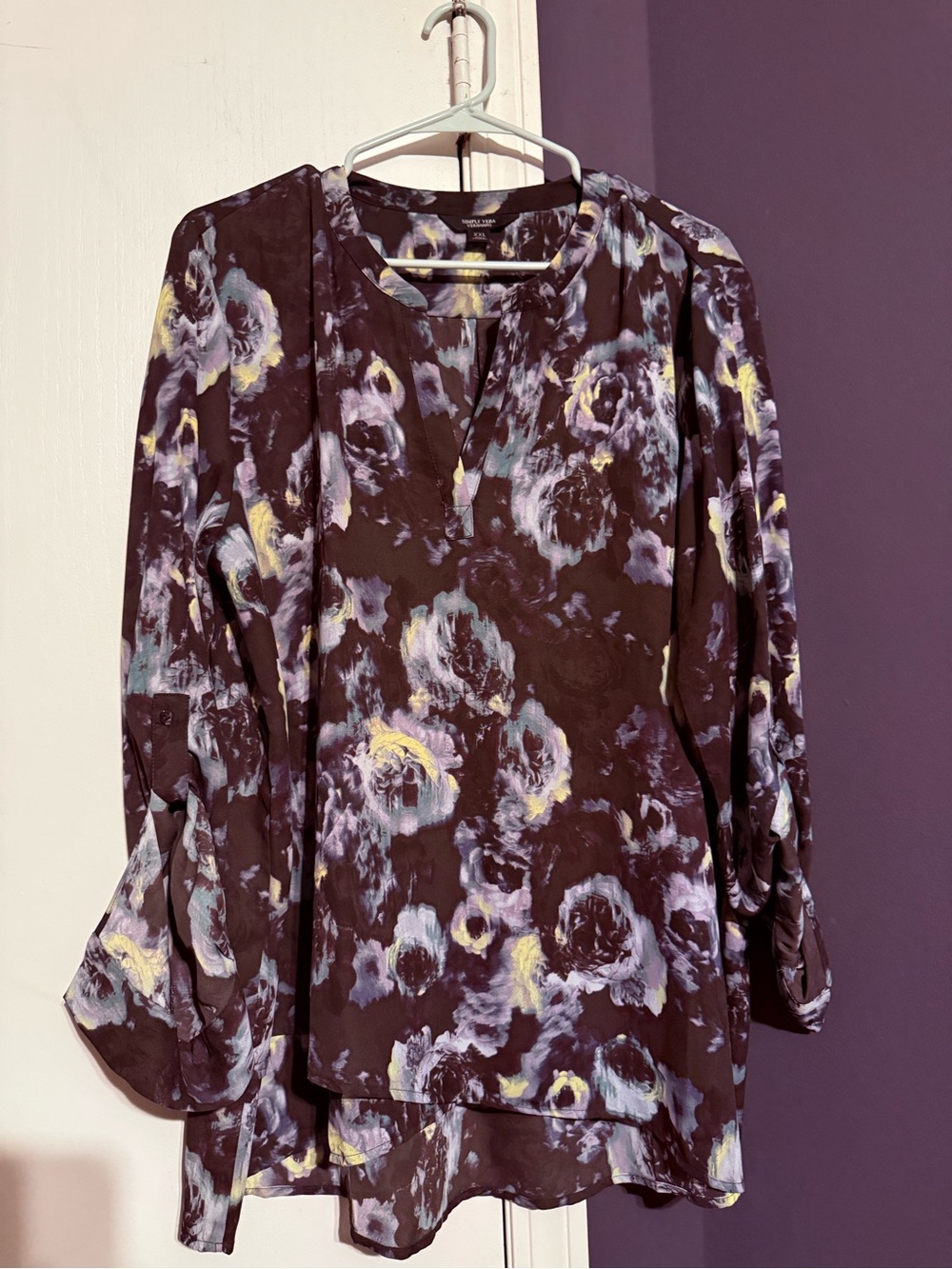 Simply Vera Women’s Floral V-Neck Blouse - Purple Multi